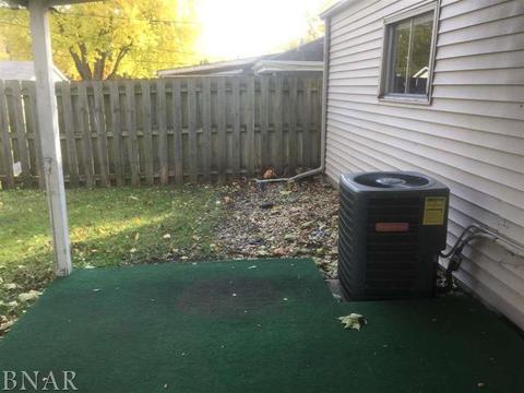 914 N Fell, Normal, IL 61761 photo 9