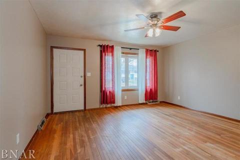 1311 Rutledge, Bloomington, IL 61704 photo 3