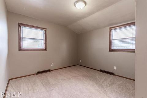 1311 Rutledge, Bloomington, IL 61704 photo 8