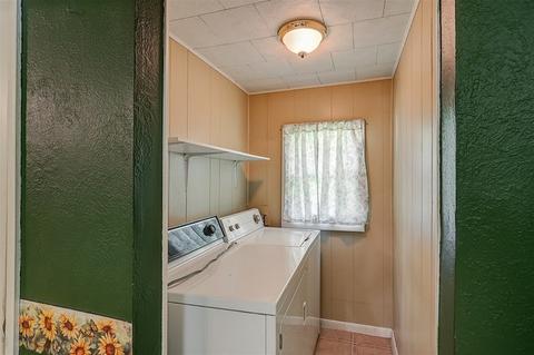 411 Second, Anchor, IL 61720 photo 7