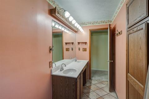 411 Second, Anchor, IL 61720 photo 23