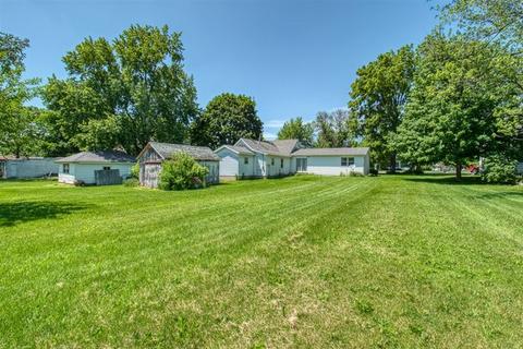 411 Second, Anchor, IL 61720 photo 2