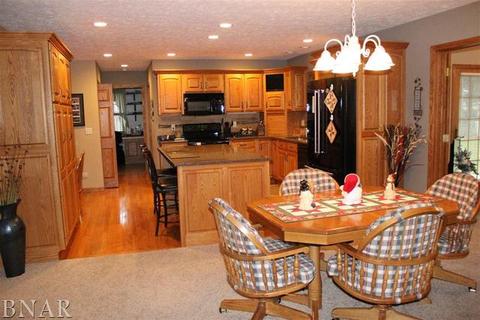 109 E Ninth, Gridley, IL 61744 photo 6