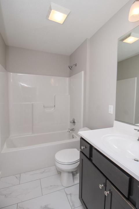 2282 Heather Rdg, Normal, IL 61761 photo 23