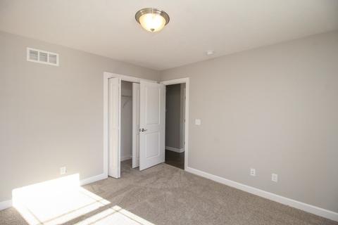 2282 Heather Rdg, Normal, IL 61761 photo 18