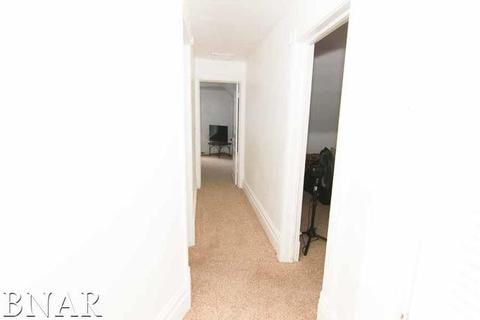 521 E Mulberry, Bloomington, IL 61701 photo 27