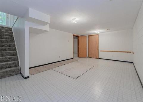 8 Striegel Ct, Normal, IL 61761 photo 27