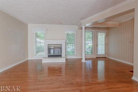 8 Striegel Ct, Normal, IL 61761 photo 7
