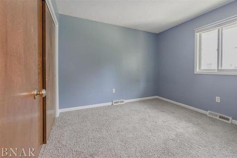 8 Striegel Ct, Normal, IL 61761 photo 25