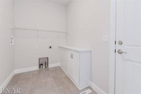 8 Bent Ct, Bloomington, IL 61704 photo 26