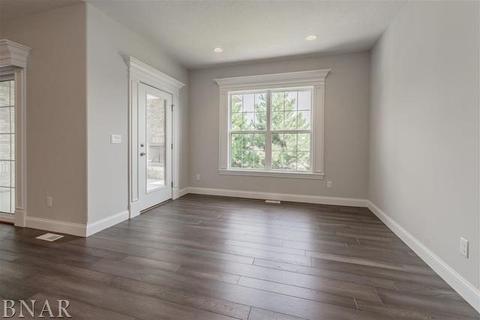 8 Bent Ct, Bloomington, IL 61704 photo 16