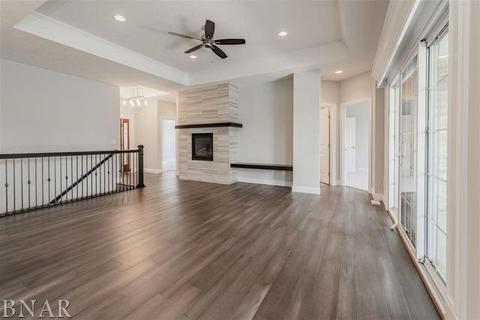 8 Bent Ct, Bloomington, IL 61704 photo 8