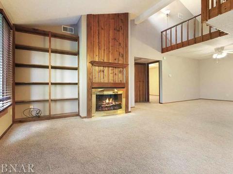 2802 E Lincoln #2A, Bloomington, IL 61704 photo 3