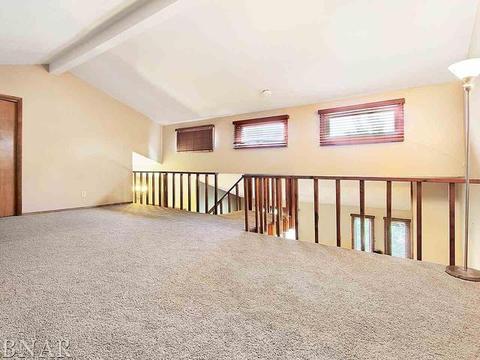 2802 E Lincoln #2A, Bloomington, IL 61704 photo 9