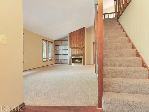 2802 E Lincoln #2A, Bloomington, IL 61704 photo 5