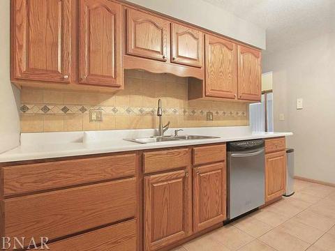 2802 E Lincoln #2A, Bloomington, IL 61704 photo 12