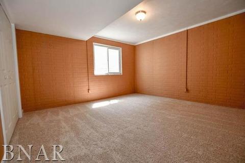 1021 E Washington St, Bloomington, IL 61701 photo 22