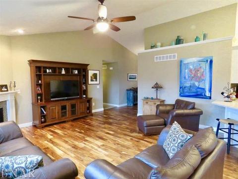503 Raef Rd, Downs, IL 61736 photo 4