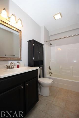 8293 Garden Rd, Carlock, IL 61725 photo 29