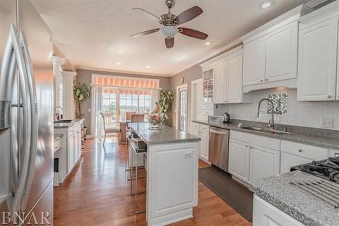 23 Pebblebrook, Bloomington, IL 61705 photo 13