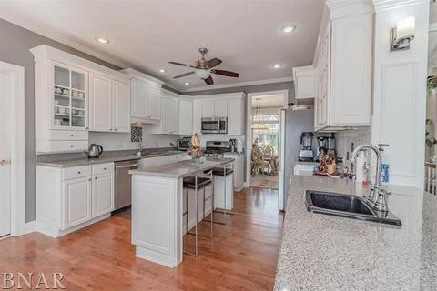 23 Pebblebrook, Bloomington, IL 61705 photo 12