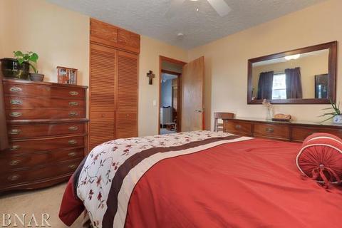306 Daisy Ln, Normal, IL 61761 photo 12