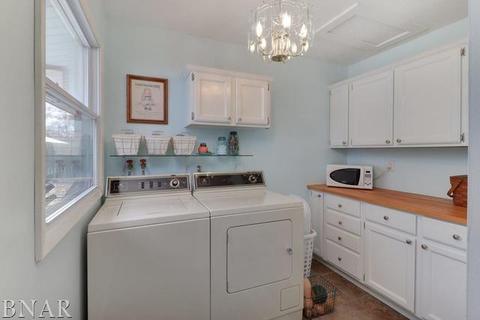 306 Daisy Ln, Normal, IL 61761 photo 10