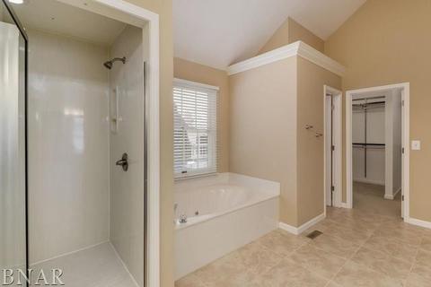 2107 Cinnamon, Bloomington, IL 61704 photo 26