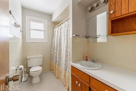 207 W Raab Rd, Normal, IL 61761 photo 14