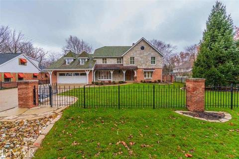 2003 Castle Ave, Bloomington, IL 61701 photo 2