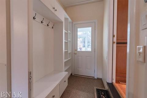 2003 Castle Ave, Bloomington, IL 61701 photo 21