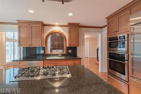 2003 Castle Ave, Bloomington, IL 61701 photo 20