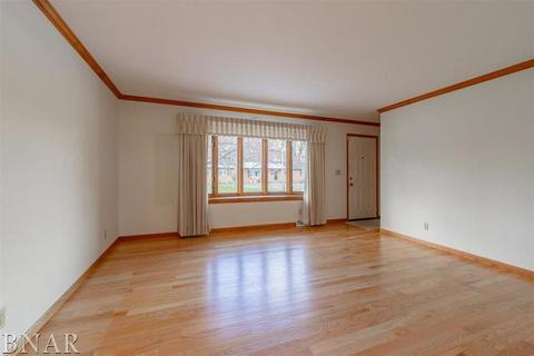 304 Grandview Dr, Normal, IL 61761 photo 10