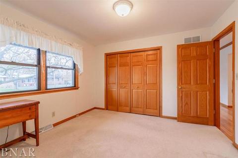 304 Grandview Dr, Normal, IL 61761 photo 22