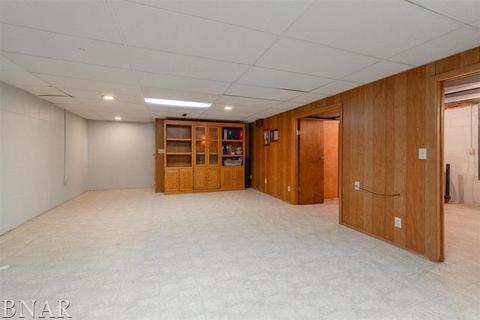 304 Grandview Dr, Normal, IL 61761 photo 27