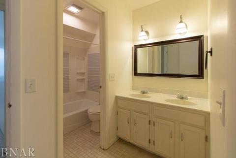1405 E Vernon #32, Normal, IL 61761 photo 21