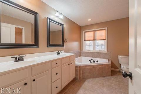 1645 Duncannon Dr, Normal, IL 61761 photo 25