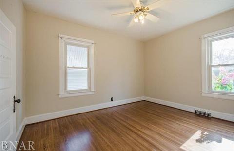 208 Willard, Bloomington, IL 61701 photo 17