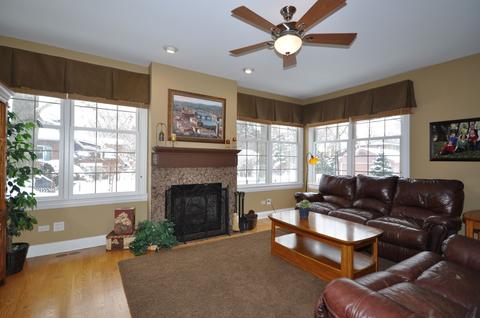 157 Gage Rd, Riverside, IL 60546 photo 6