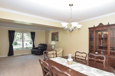 2473 Knowlton Dr, West Dundee, IL 60118 photo 6