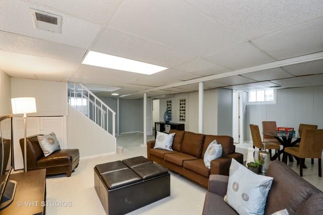  3530 W 73rd St, Chicago, IL 60629 photo 13