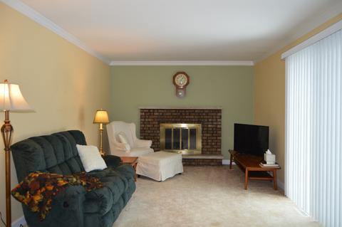 583 South Dr, Algonquin, IL 60102 photo 6