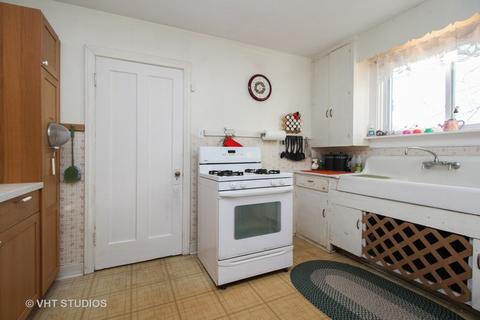 15806 Sawyer Ave, Markham, IL 60428 photo 3