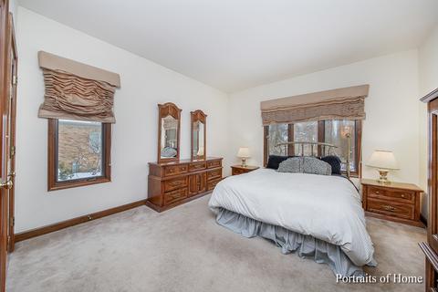 134 Circle Ridge Dr, Burr Ridge, IL 60527 photo 16