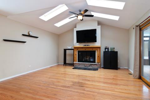 1120 Nottingham Ln, Hoffman Estates, IL 60169 photo 4