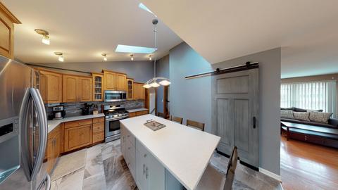 1120 Nottingham Ln, Hoffman Estates, IL 60169 photo 8