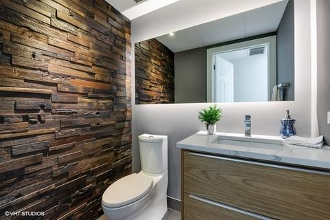 21 E Huron St #3201, Chicago, IL 60611 photo 10