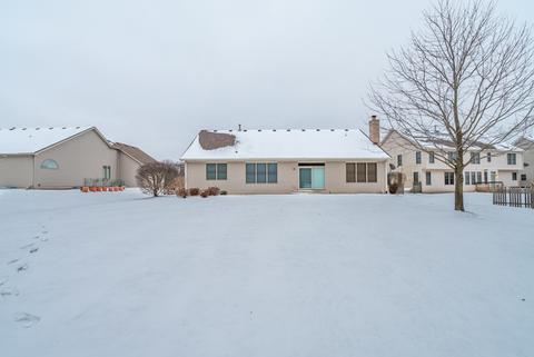 1240 Bison Ln, Hoffman Estates, IL 60192 photo 27