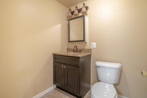 1240 Bison Ln, Hoffman Estates, IL 60192 photo 22