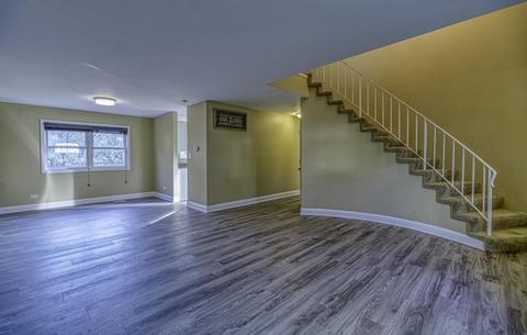 789 W Appletree Ln, Bartlett, IL 60103 photo 16